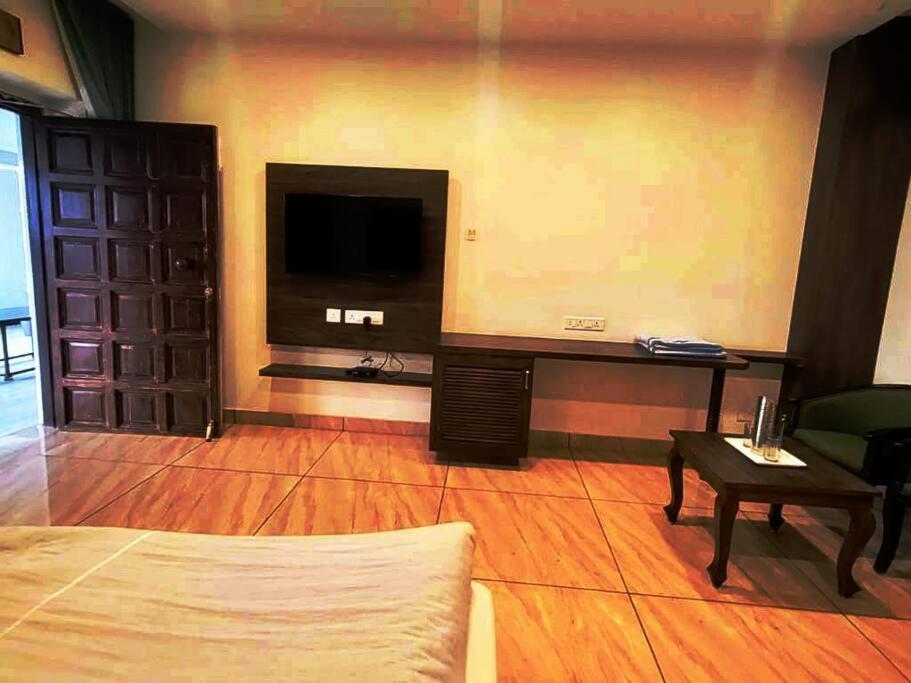 7Bhk Hill Villa Mount Abu Exterior photo