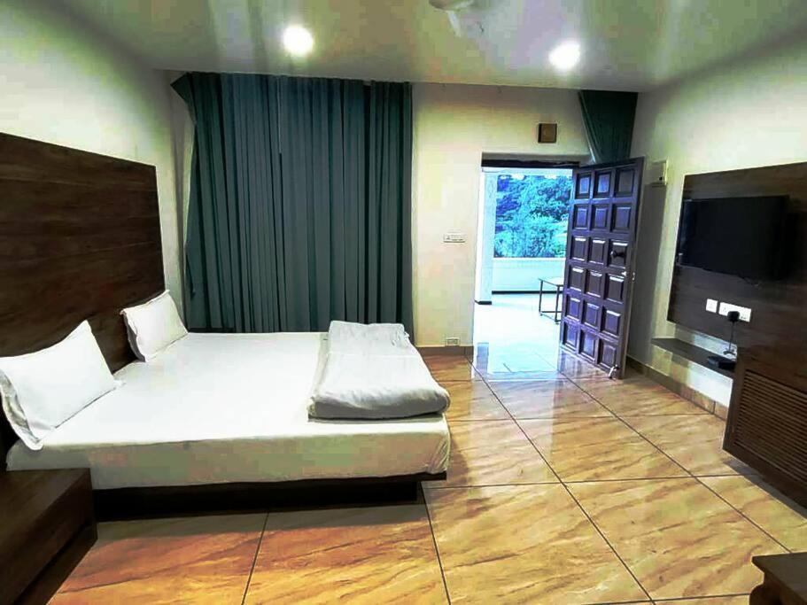 7Bhk Hill Villa Mount Abu Exterior photo