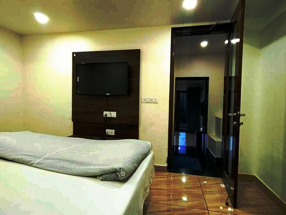 7Bhk Hill Villa Mount Abu Exterior photo